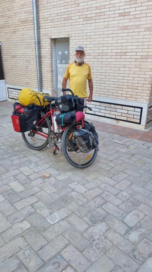 Hostel Muborak 撒马尔罕 外观 照片